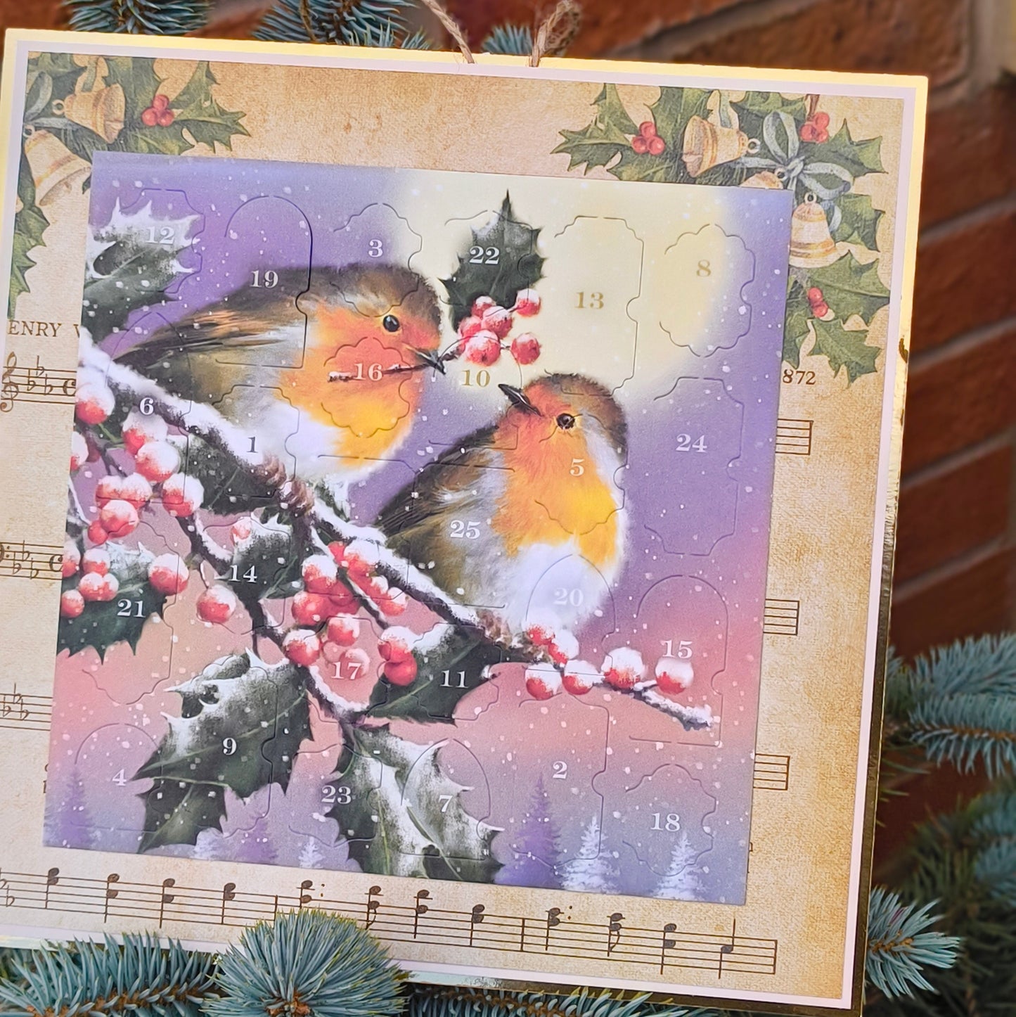 Robin Advent Calendar - Vintage Christmas Countdown with Holly & Berries